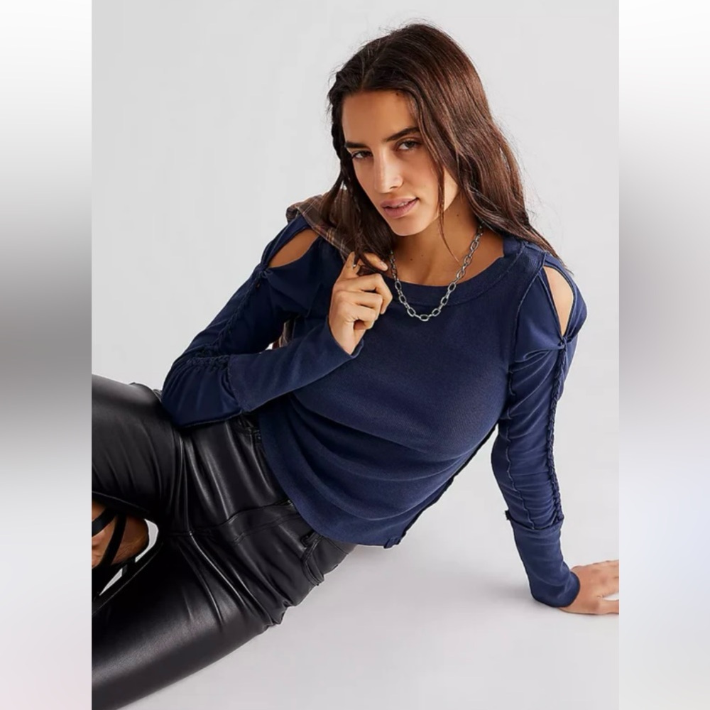 We the Free Daisy Chain cuffed long sleeve ribbed top navy